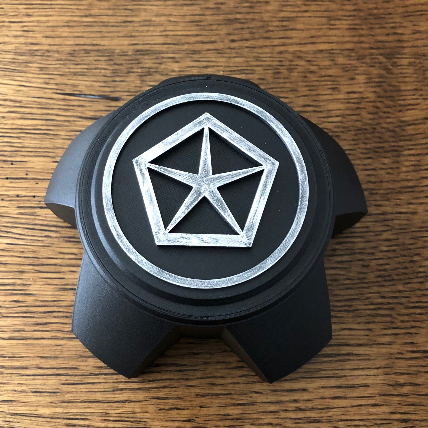 2wd centercaps silver leaf